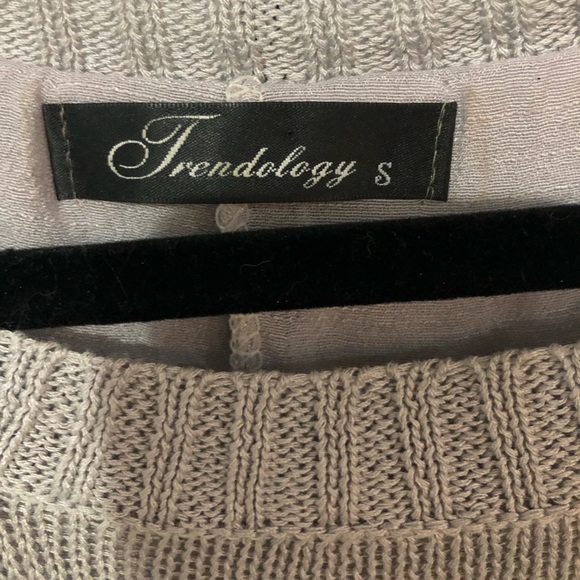 Sweater - Picture 2 of 4